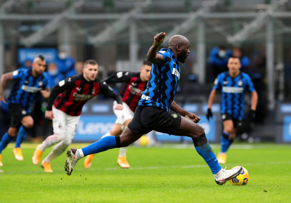 清晨西甲传出新动向，法兰克福更衣室发声，管理层表态——赛场秩序良好，心理建设被强调的简单介绍