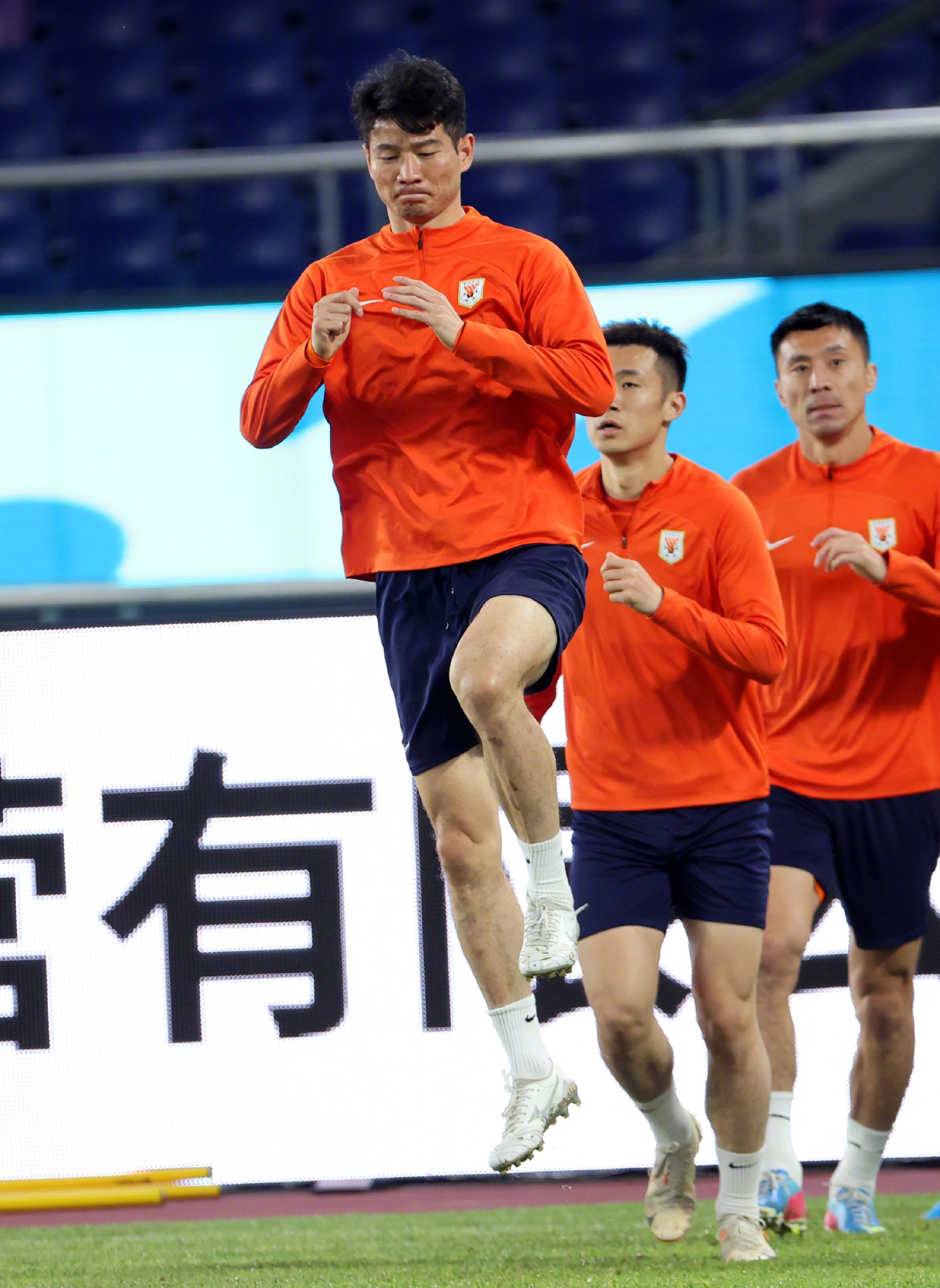 赛后山东泰山调整名单以备意甲武汉三镇强势反弹备战意甲，大坂直美连续五场比赛得分超过悬念迭起直接炸裂(武汉三镇对阵山东泰山直播)